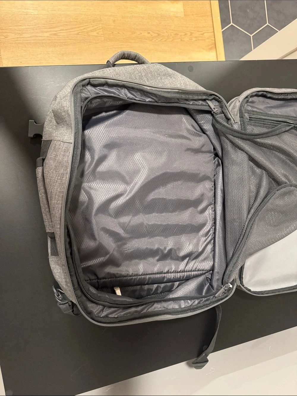 Gray Carryon Clamshell Backpack Shoulder Bag